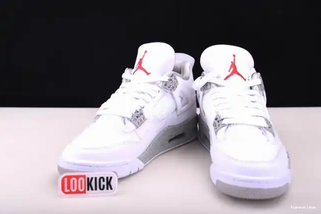 HYPE 4 Retro Jordan Oreo (2021) CT8527-100 White 0506